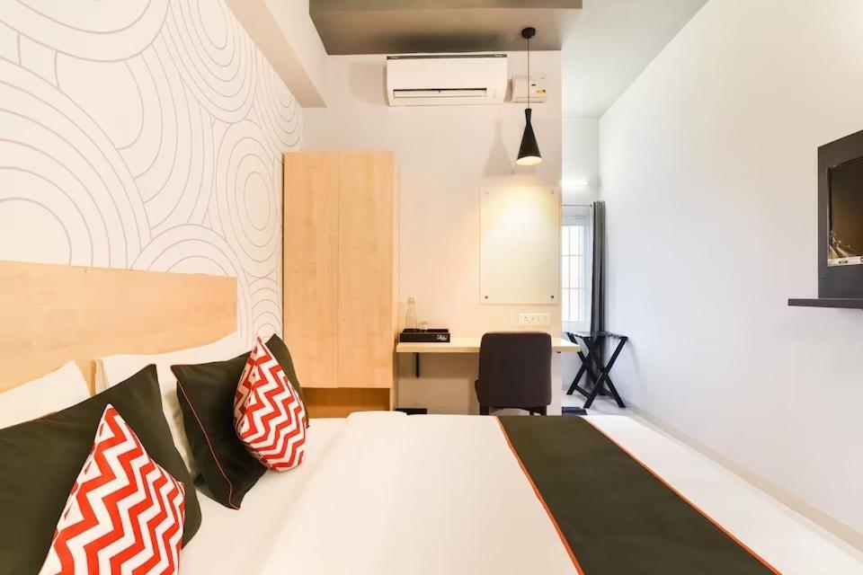 Hotel Tidel Park Coimbatore Esterno foto